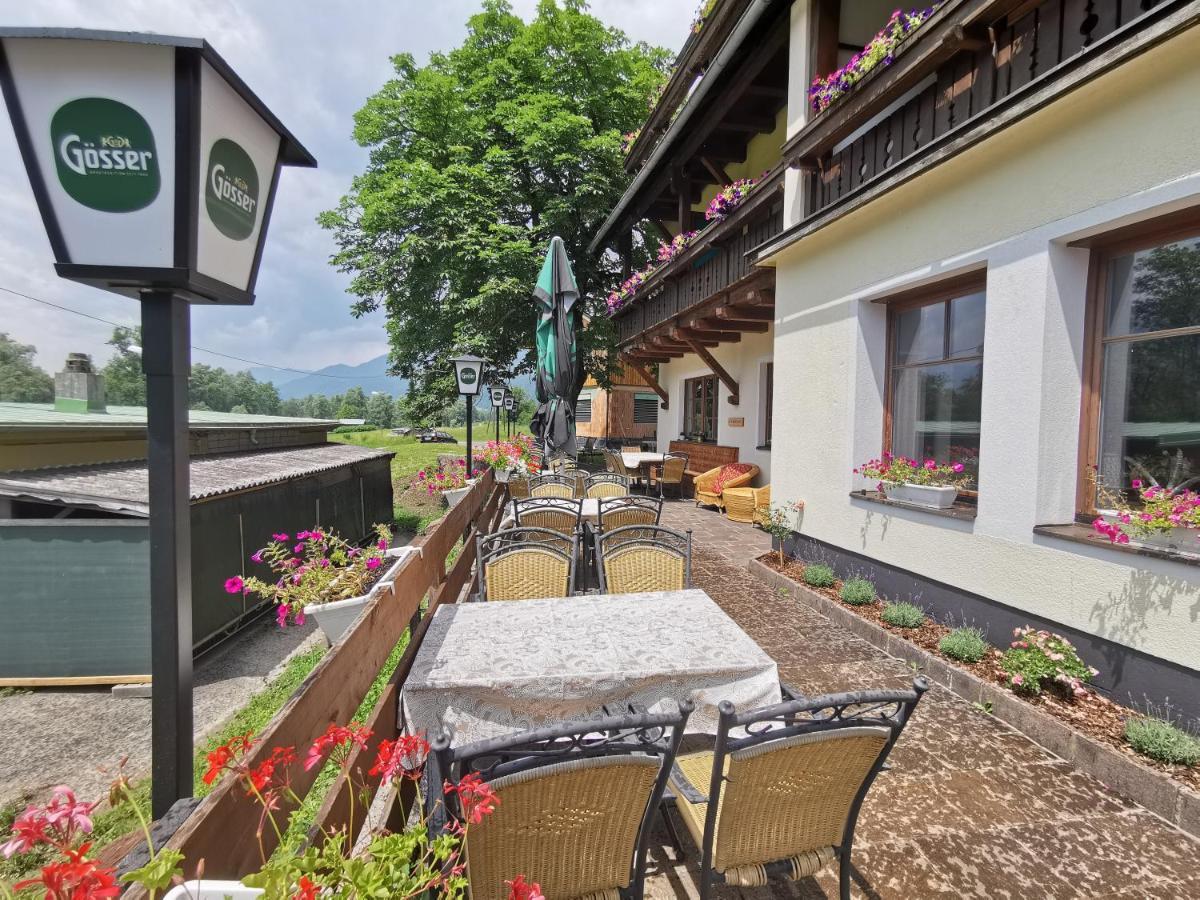 Landhotel Kastanienhof Gundersheim Exterior foto